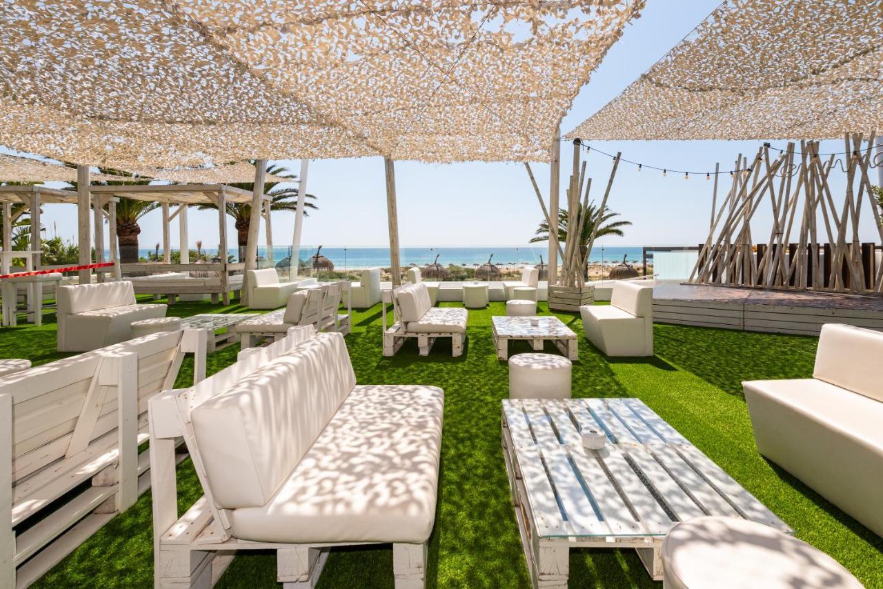 Hotel Antonio II Zahara de los Atunes Bagian luar foto