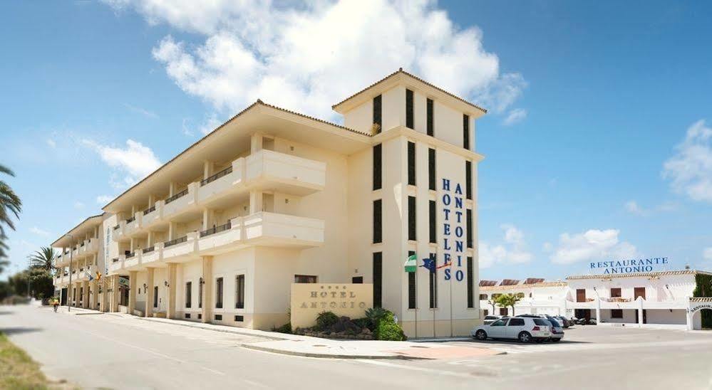 Hotel Antonio II Zahara de los Atunes Bagian luar foto